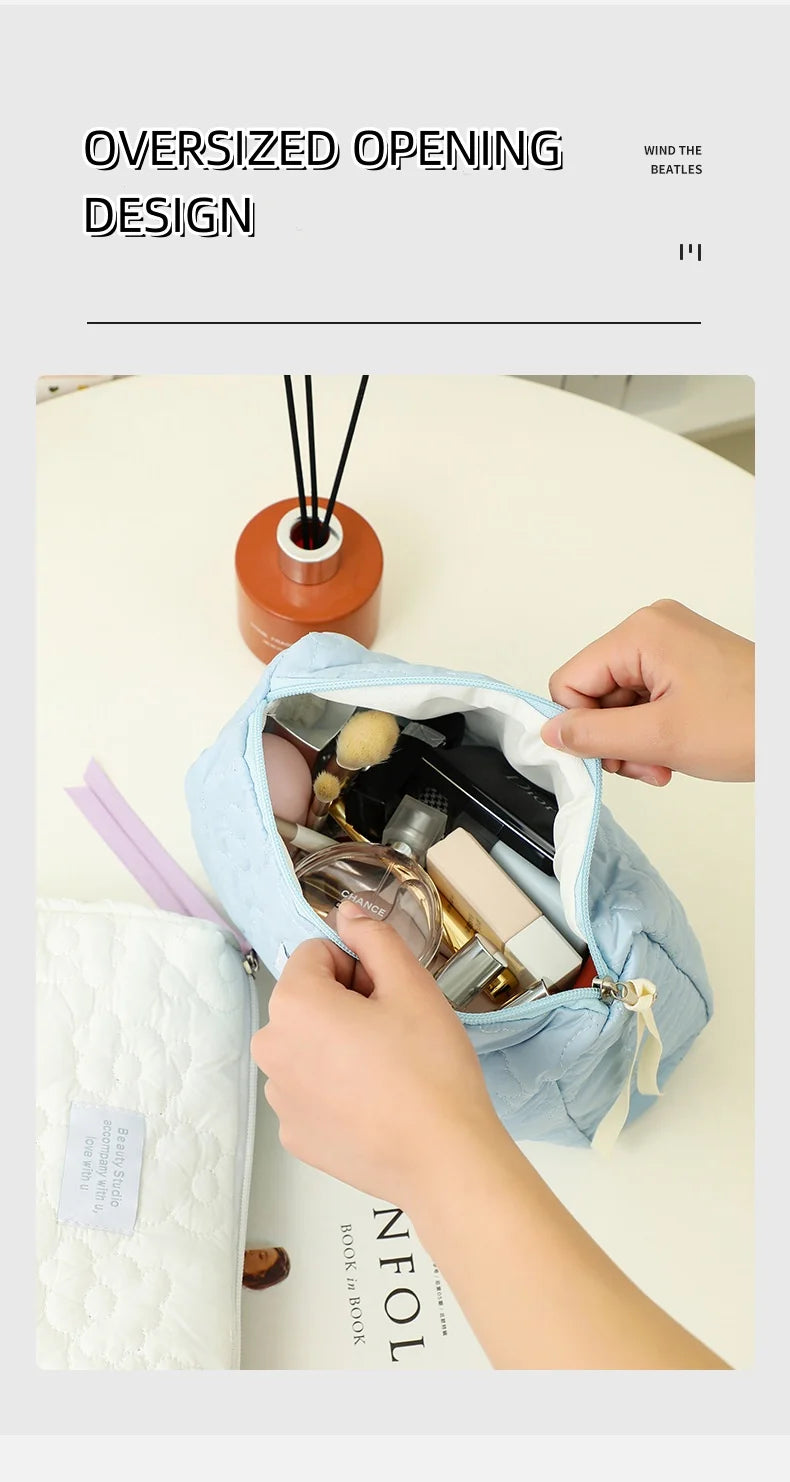 Sac à cosmétiques brodé