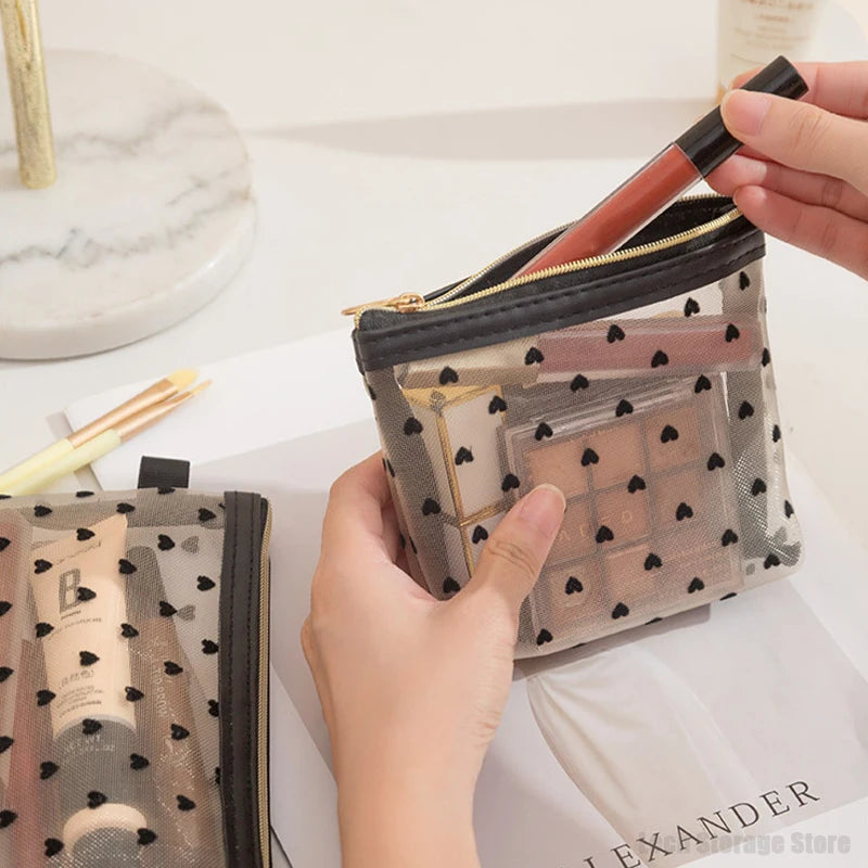 Trousse  en maille de Nylon